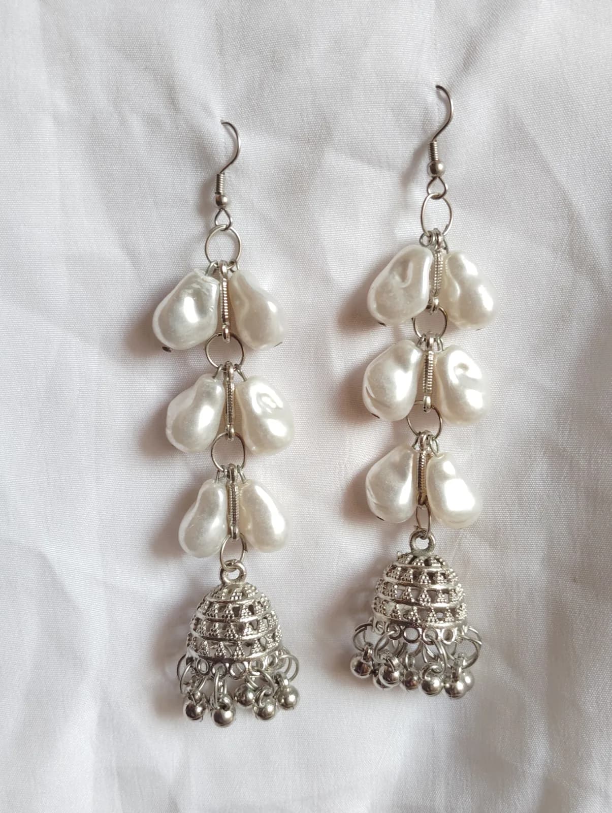 IRREGULAR PEARL JHUMKA